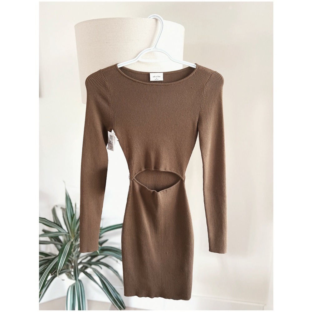 NWT Aritzia Wilfred | Cut-out longsleeve Mini Dress - Picture 4 of 5